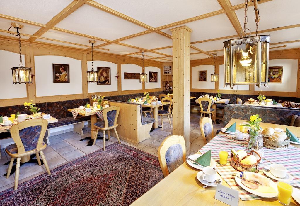 Hotel Restaurant Fruehlingsgarten Fussen Luaran gambar